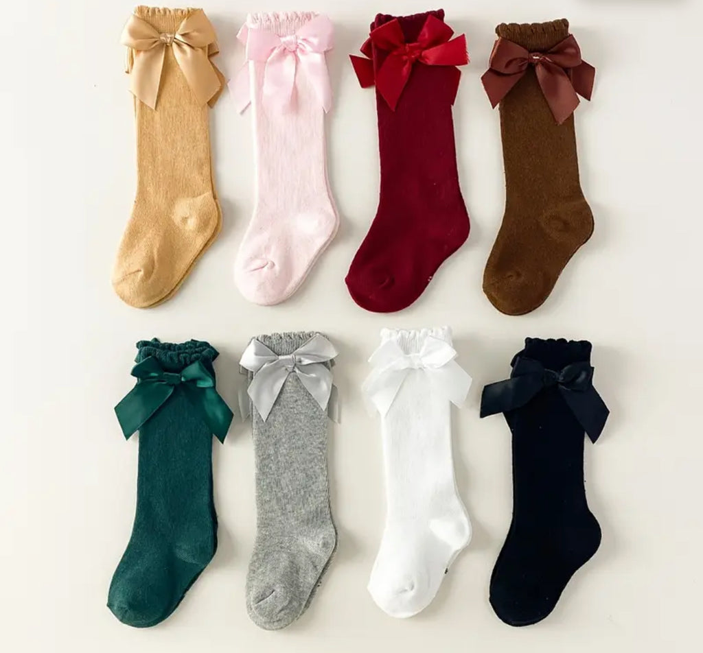 Pre-Order Solid Color Bow Socks  (Pack of 8)