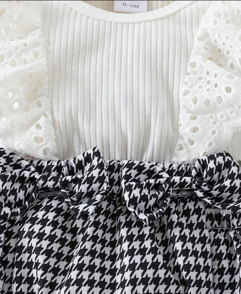 Pre-Order Three Pieces Set With Foot Covers & Headband