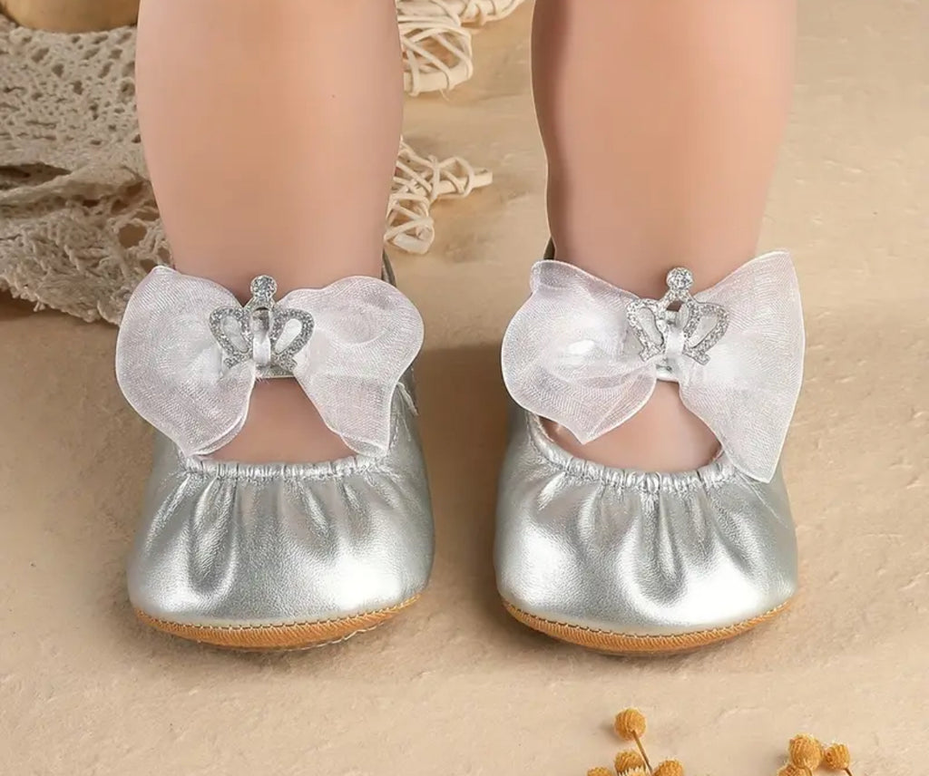 Pre-Order Rubber Sole Crown Shoes