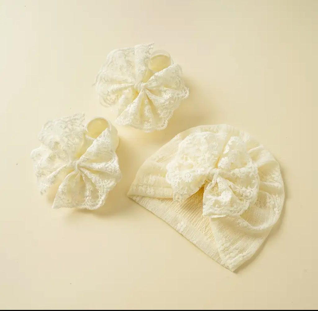 Pre-Order Lace Trim Hat & Socks Set