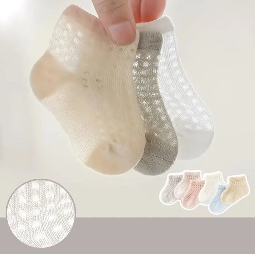 Pre-Order 6 Pairs of Cotton Mesh Soft Socks