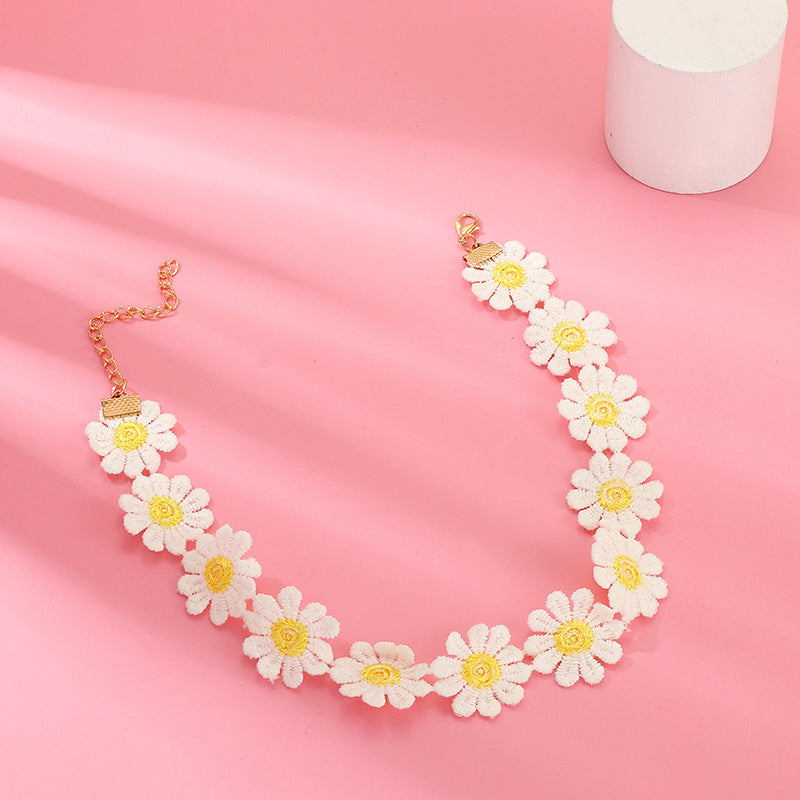 Fashion Daisy Flower Necklace