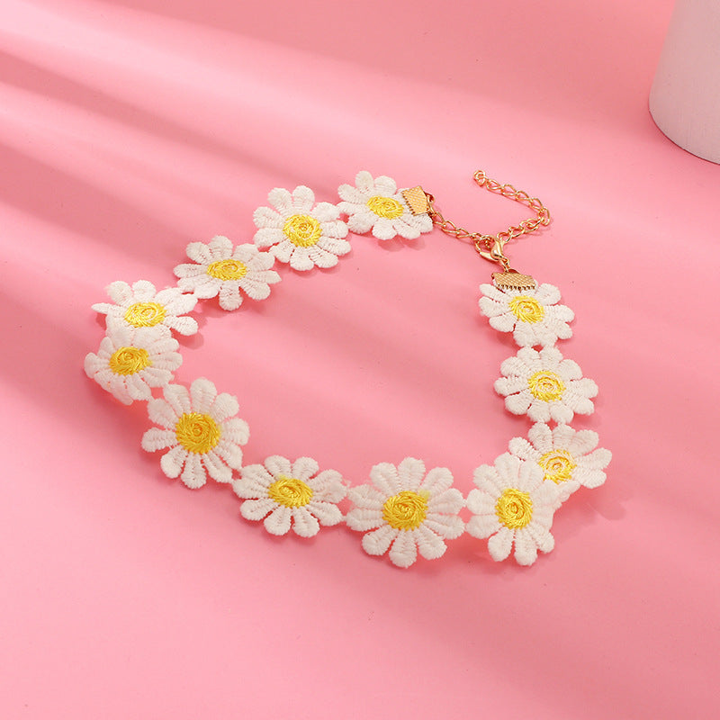 Fashion Daisy Flower Necklace