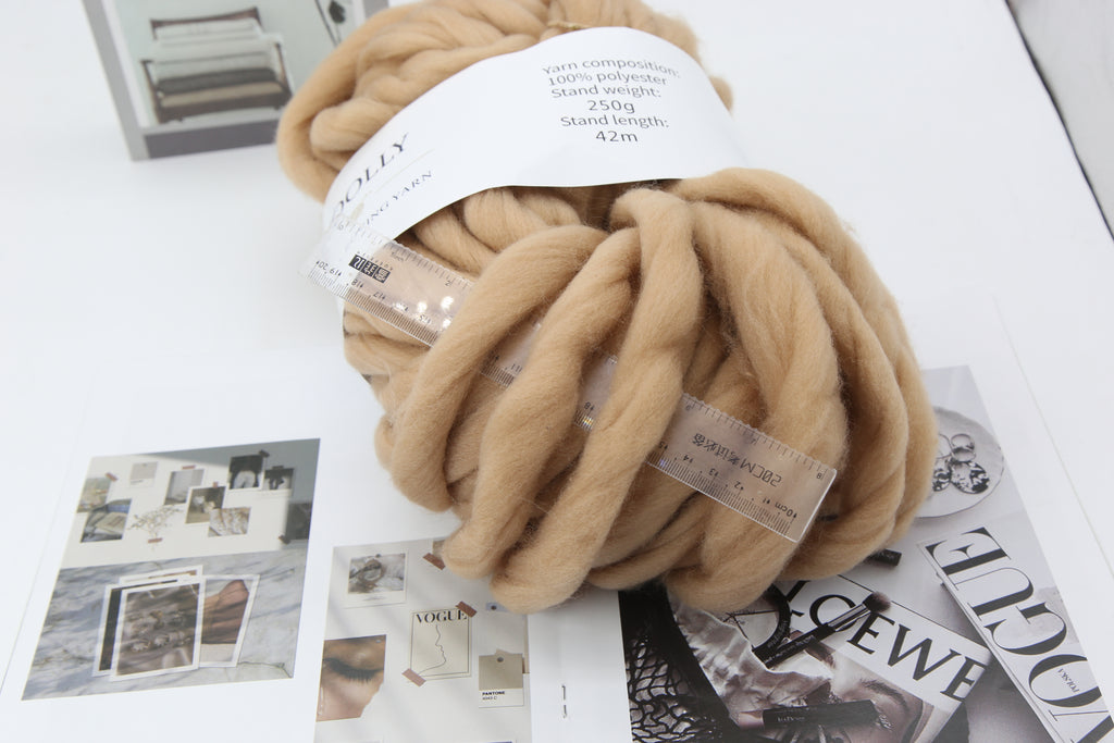 Woolly Chunky Roving Yarn Hank - 250g