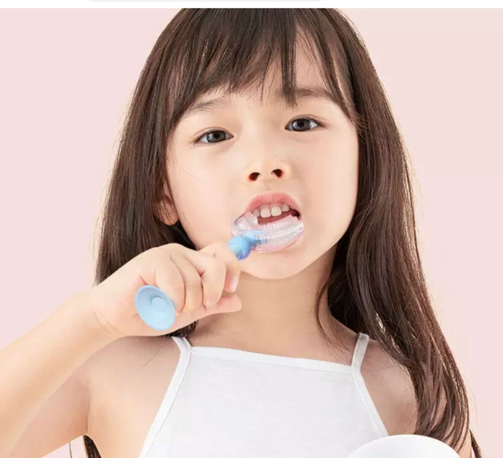 U Shaped Kids Brush