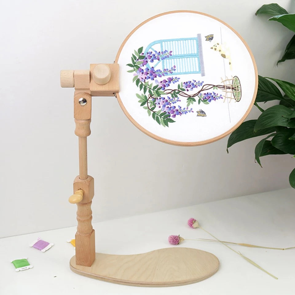 Adjustable Wooden Embroidery Lap Stand