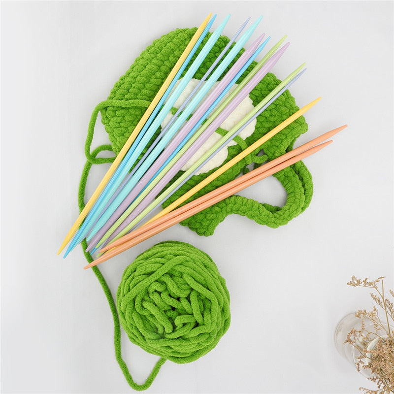 Plastic Knitting Needles Double Pointed - 7 Pairs (4.0mm-10.0mm)
