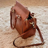 Vintage-Inspired Tote Bag for Women Large Capacity Zipper Closure Durable Shoulder & Crossbody Bag
