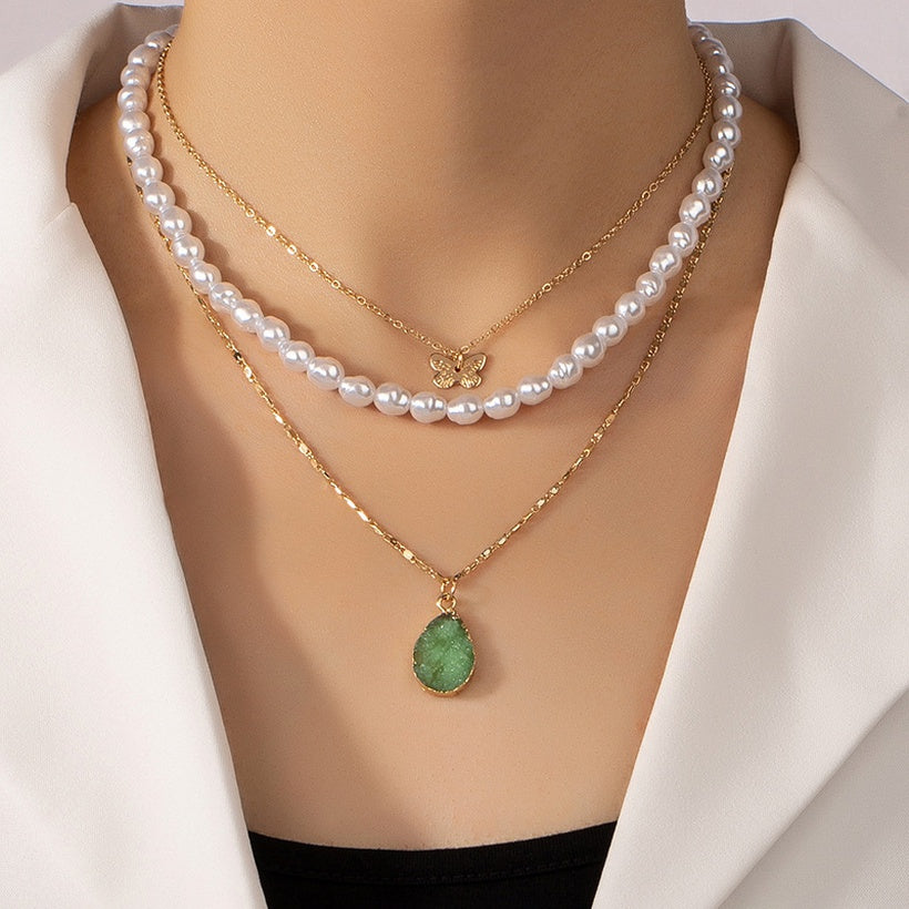 Pearl Natural Stone Butterfly Pendent Multilayer Clavicle Chain