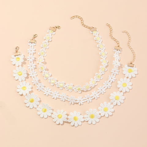 products/NHNU1733957-YSN0189-white-_3-combinations.jpg