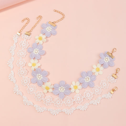 products/NHNU1797340-YSN0397-White-Purple-Daisy-_3-Combinations.jpg