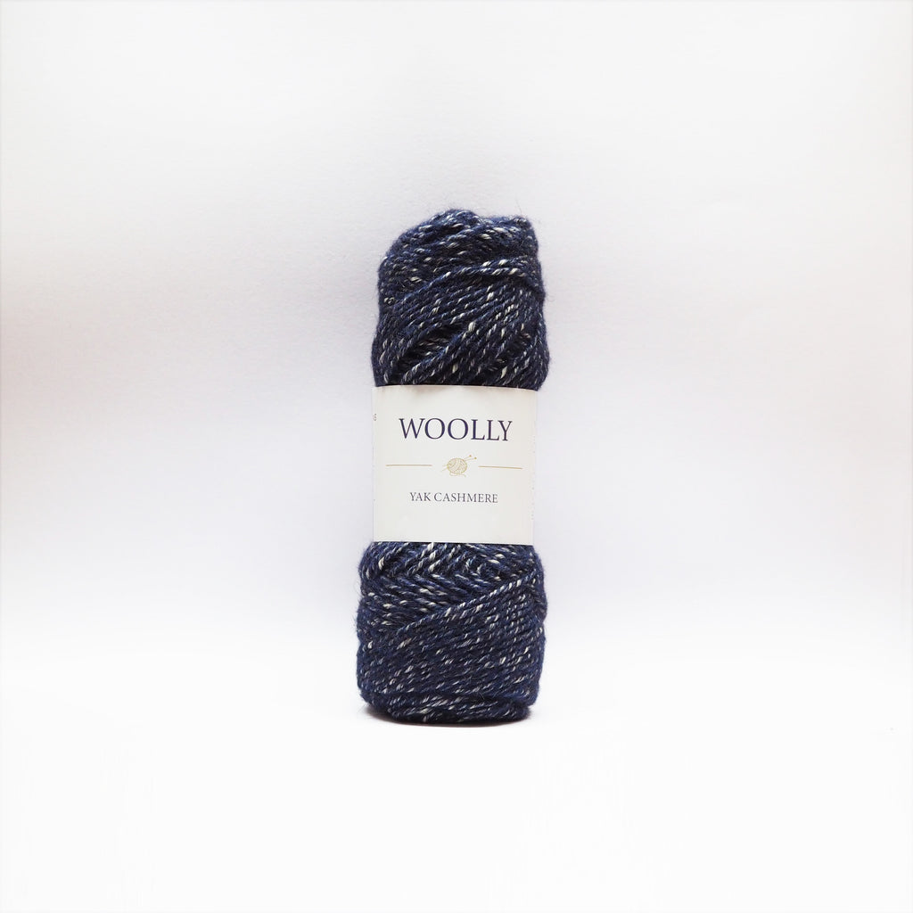 Woolly Cashmere Yarn Ball [CS22]